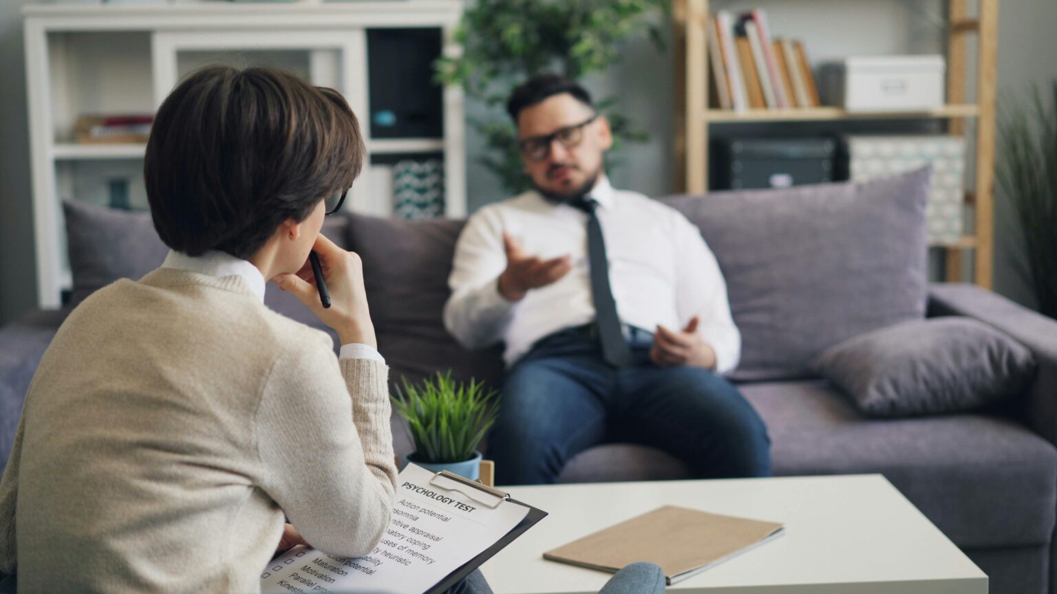 A man in psychotherapy session
