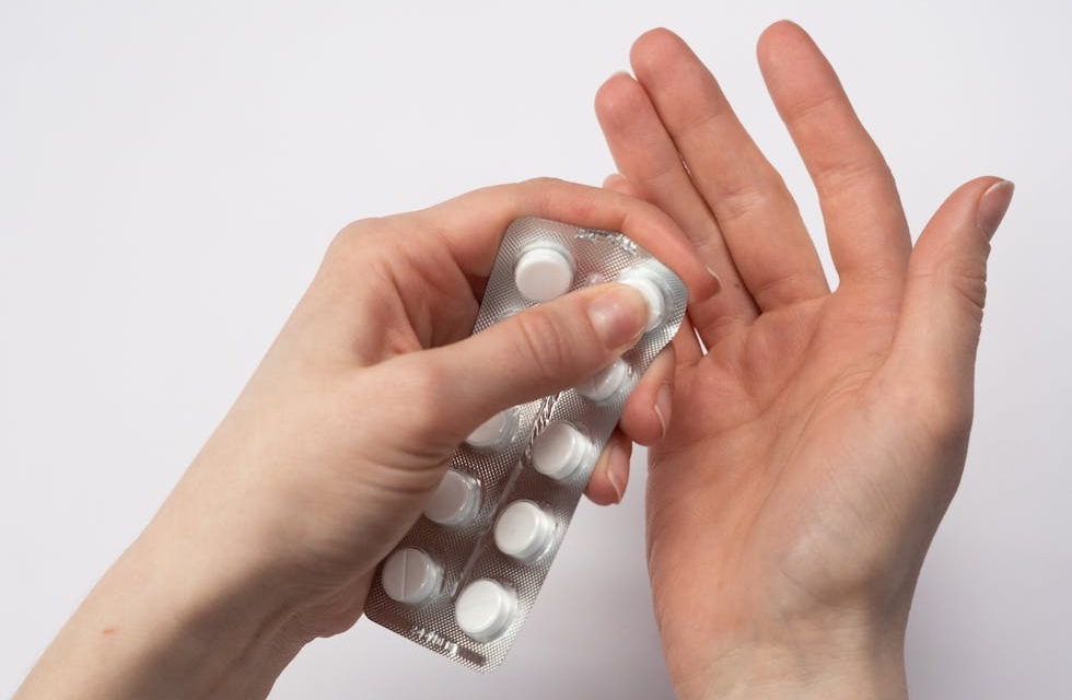 A person atking pills